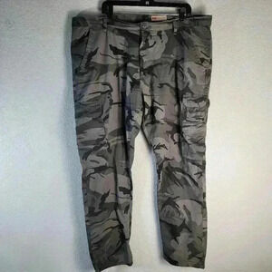 Wrangler Tapper Balck Camo Cargo Pants Sz 40x30